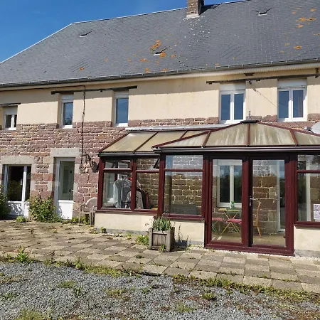 Double Avec Salle De Bains Privative Moyon